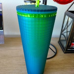 RARE Starbucks Green Jelly Mountain dew Grid Cold Cup Tumbler Square Straw NEW